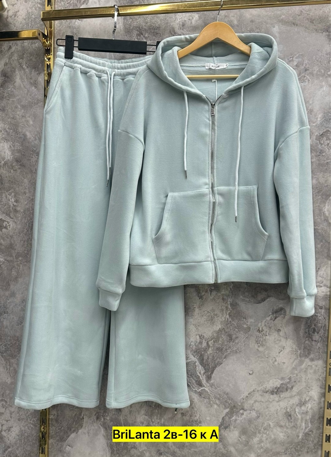 велюровый костюм спортивный,велюровые костюмы,спортивные костюмы женские,костюм на флисе,костюм женский на флисе