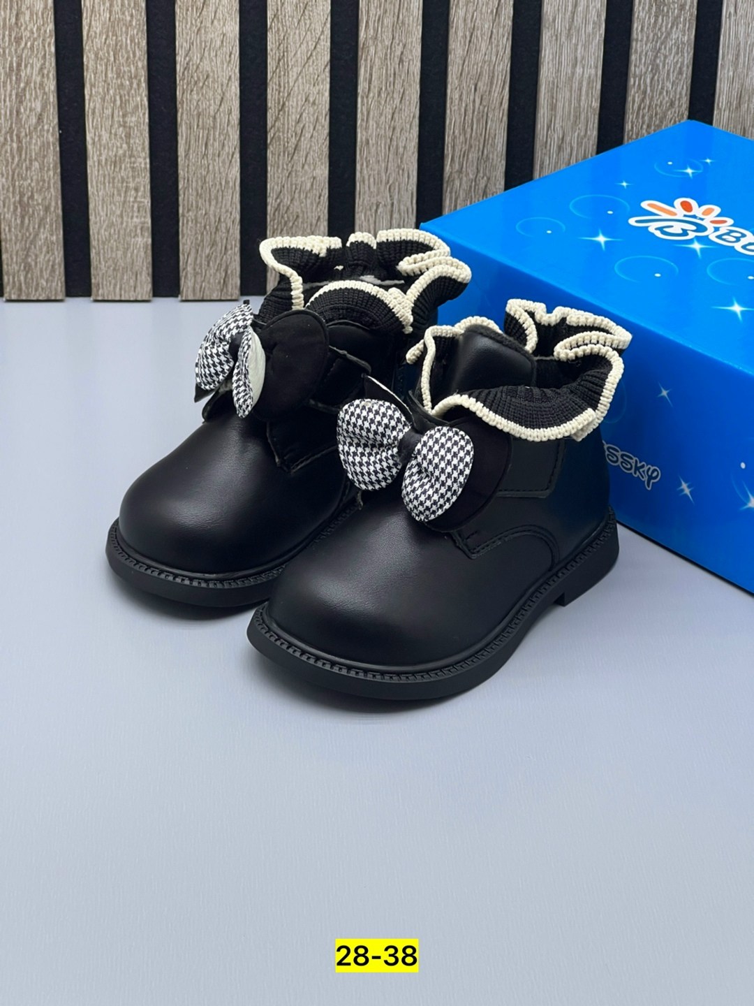 ,детские ботинки,детская ,ботиночки,ботинка