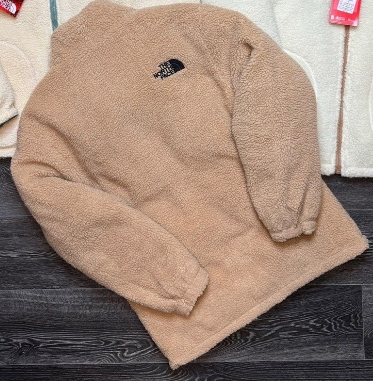 куртка двухсторонняя the north face,куртка двухсторонняя tnf,двухсторонняя куртка барашек north face,пуховик тнф двухсторонний,куртка the north face зимняя