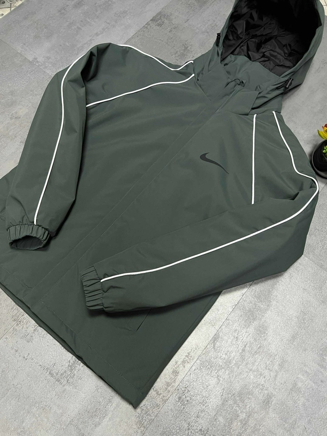 демисезонная куртка nike,куртка adidas демисезонная,демисезонная куртка спортивная,ветровка nike,куртка мужская nike