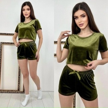 пижама из бархата,велюровая пижама,пижама с шортами велюровая,пижама женская с шортами велюровая,домашняя одежда пижама