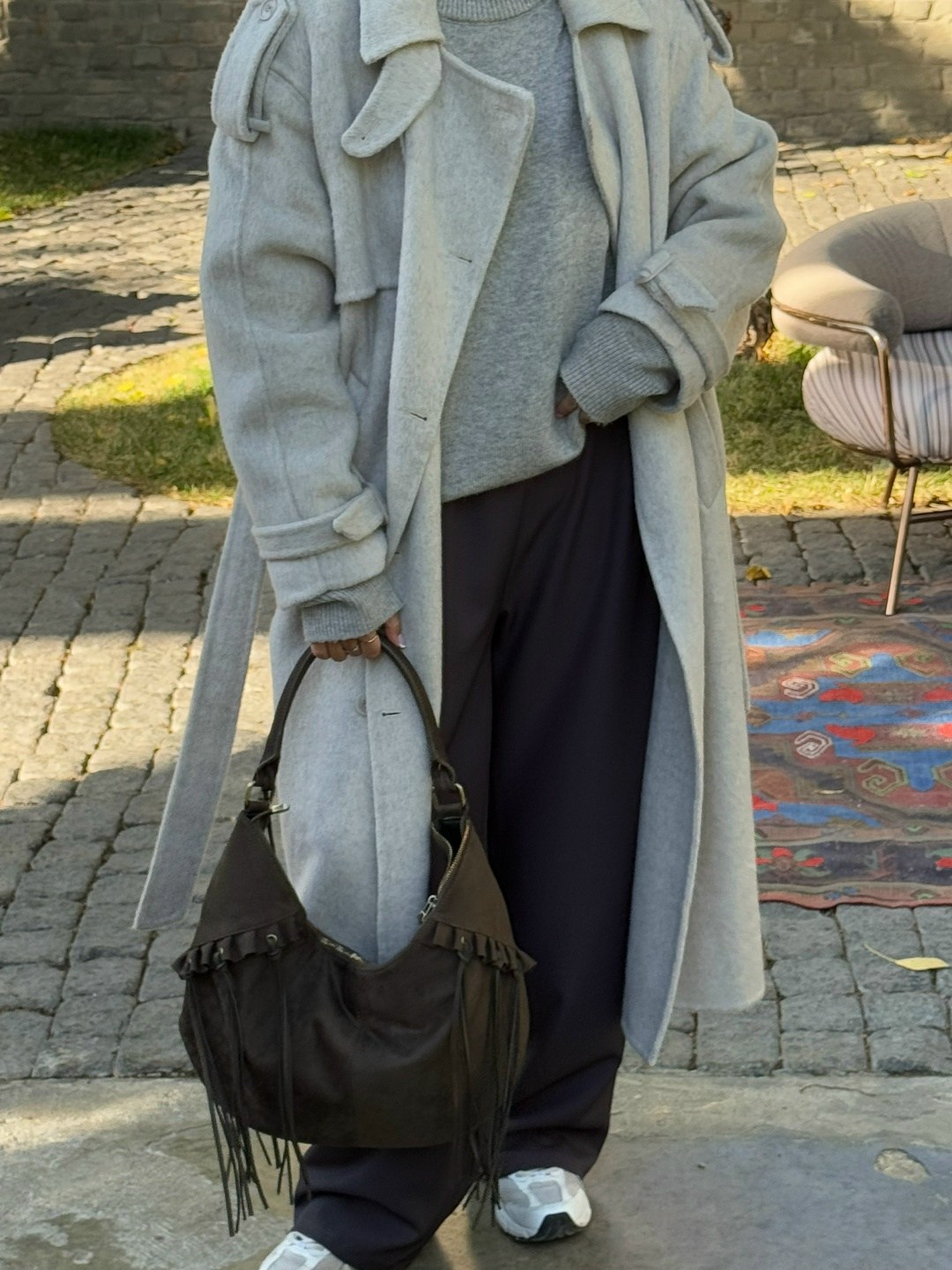 пальто женское оверсайз,пальто модное,стильное пальто,серое пальто,пальто оверсайз