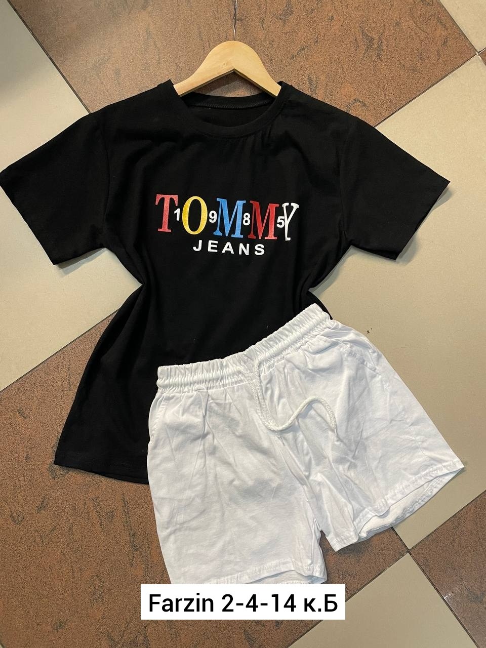 спортивные костюмы,костюм футболка,костюмы спортивные женские,сток одежда,костюмы двойки