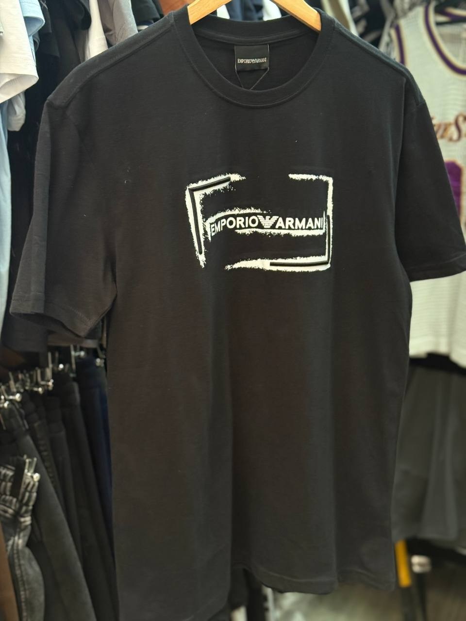 мужские футболки emporio armani,футболка emporio armani черный,футболка emporio armani,футболка emporio,emporio armani футболка мужская черная