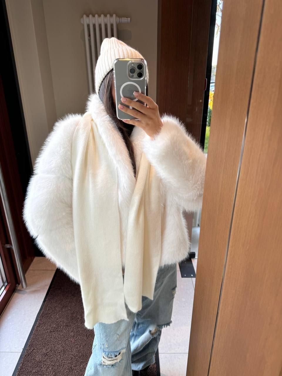 шуба из искусственного меха,пальто из искусственного меха,шуба женская,шуба искусственная,шубка