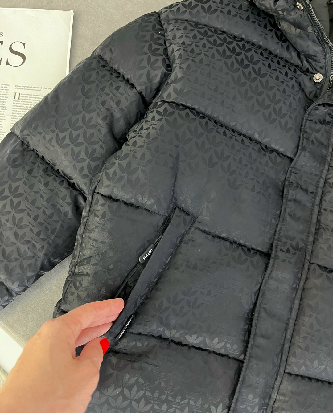 стеганая ткань,женская демисезонная куртка,стёганая куртка,стеганое пальто,куртка с капюшоном