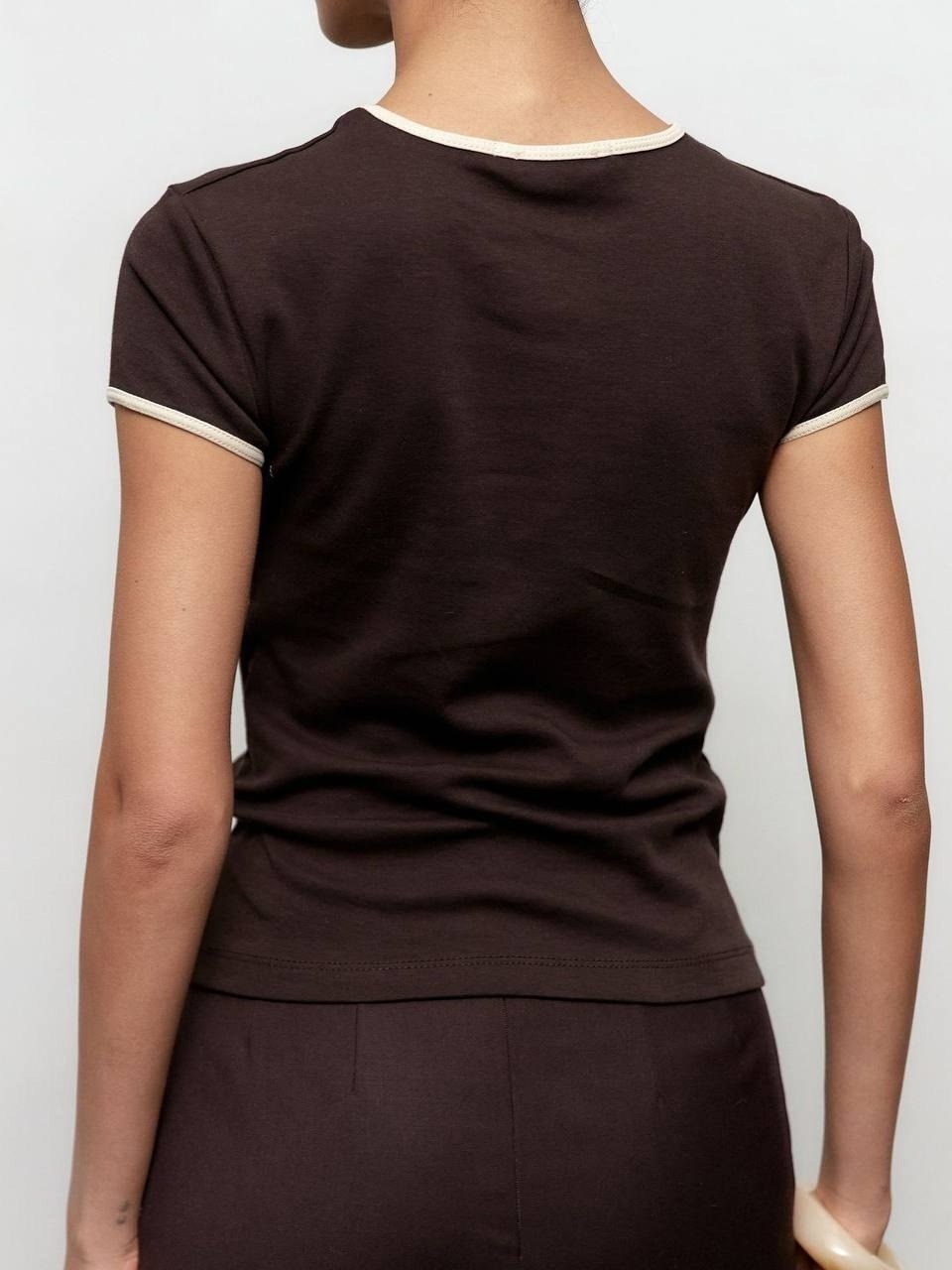 футболка женская,женская кофта,женская майка,коричневая футболка,одежда футболка