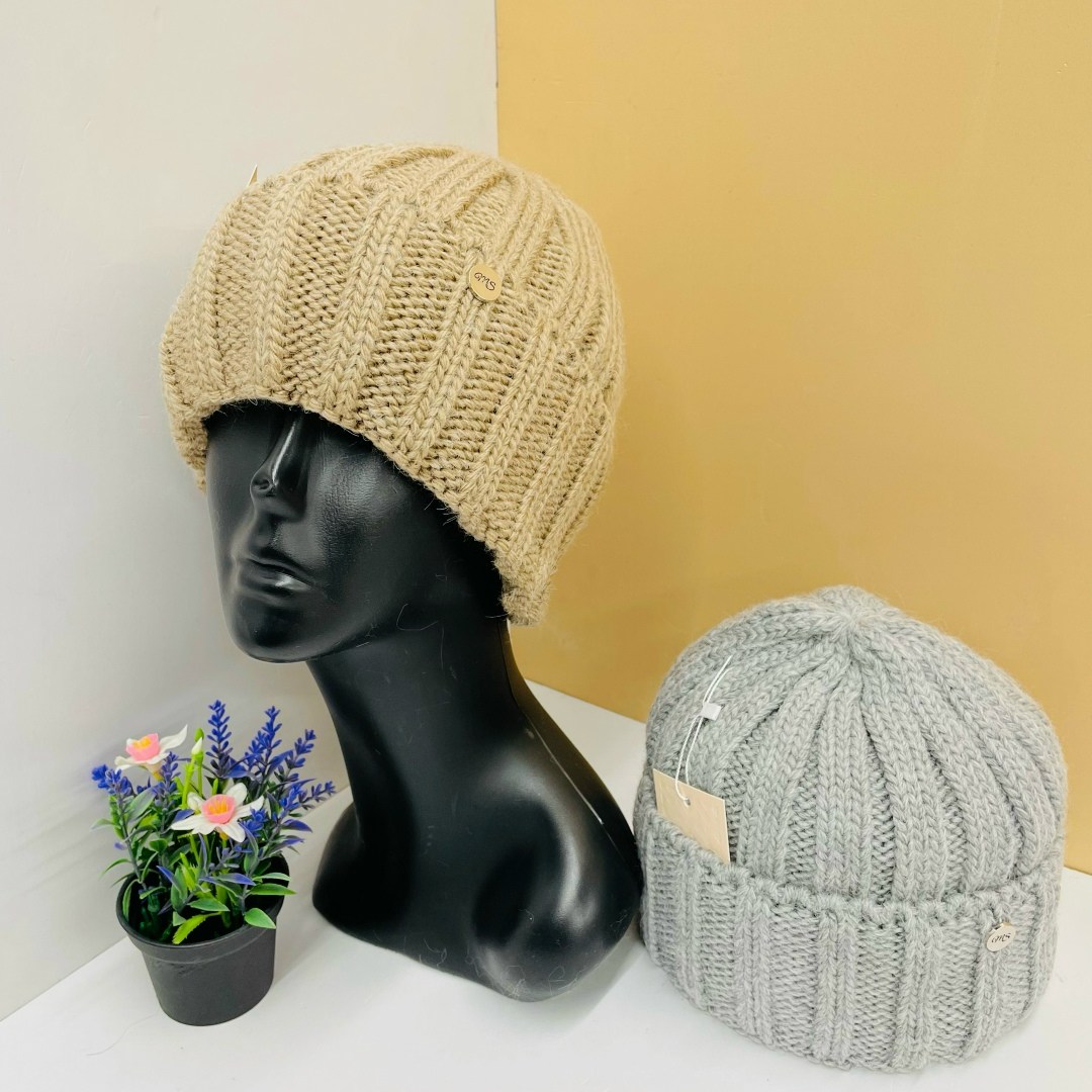 шапка женская,шапка для женщин,женская вязаная шапка,шапка,шапка бини