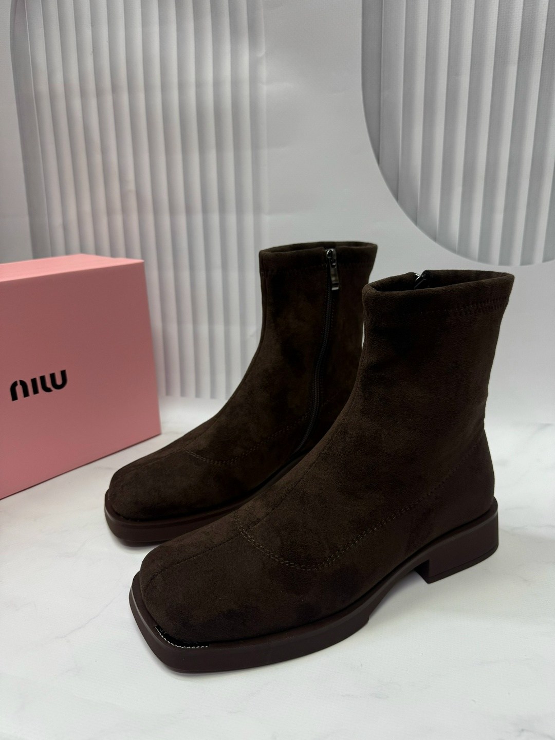 ,ботильоны замшевые,женские ботильоны,замшевые ботинки,женские ботинки