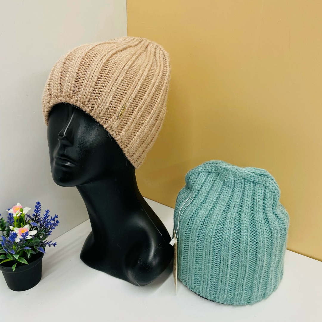 шапка для женщин,шапка женская,шапка,вязаная шапка женская,шапка теплая