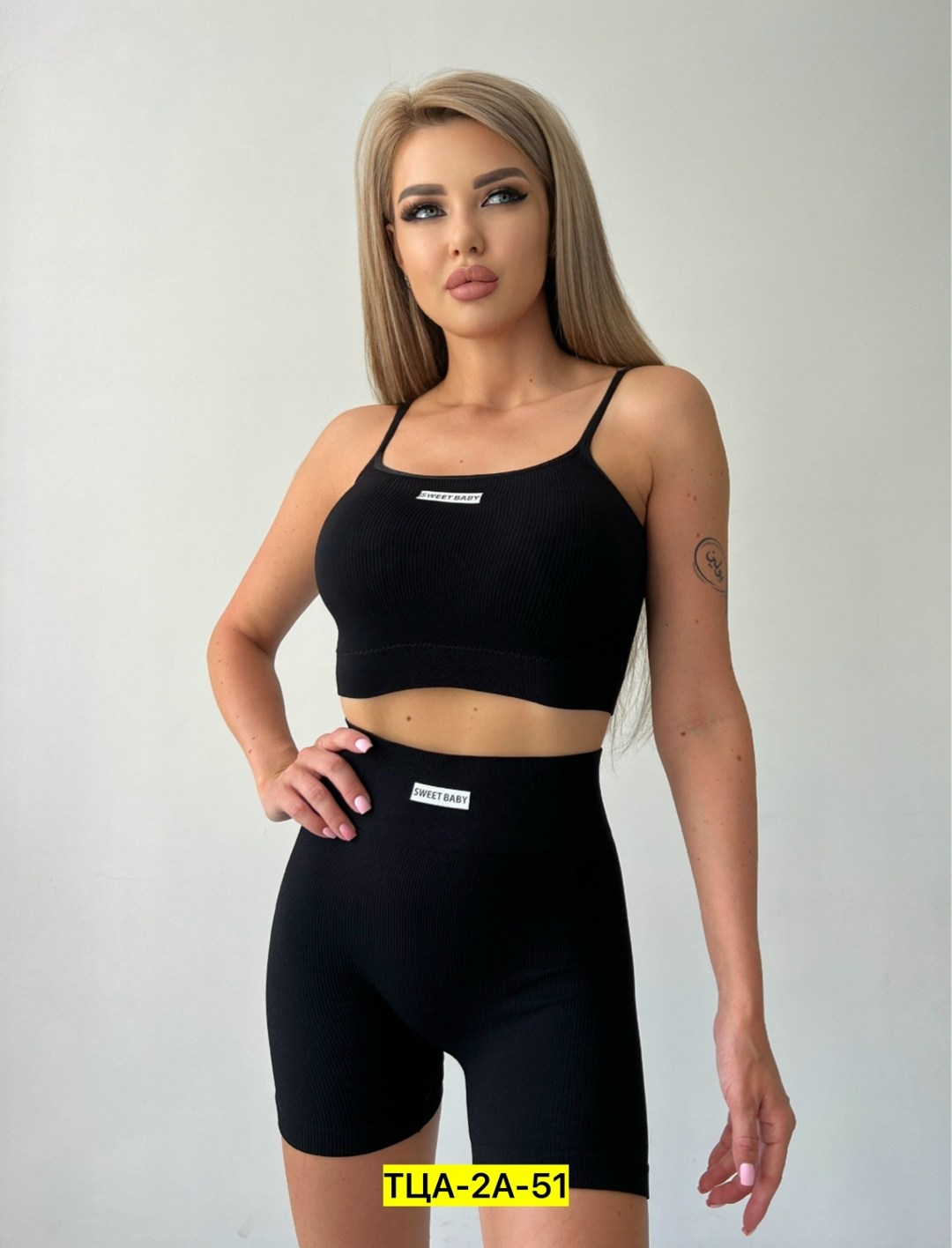 спортивный комплект топ и шорты,костюм спортивный комплект топ,костюм спортивный комплект топ и шорты,трикотажные костюмы,костюмы спортивные женские