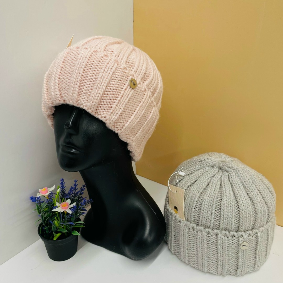 шапка женская,шапка для женщин,женская вязаная шапка,шапка,шапка бини