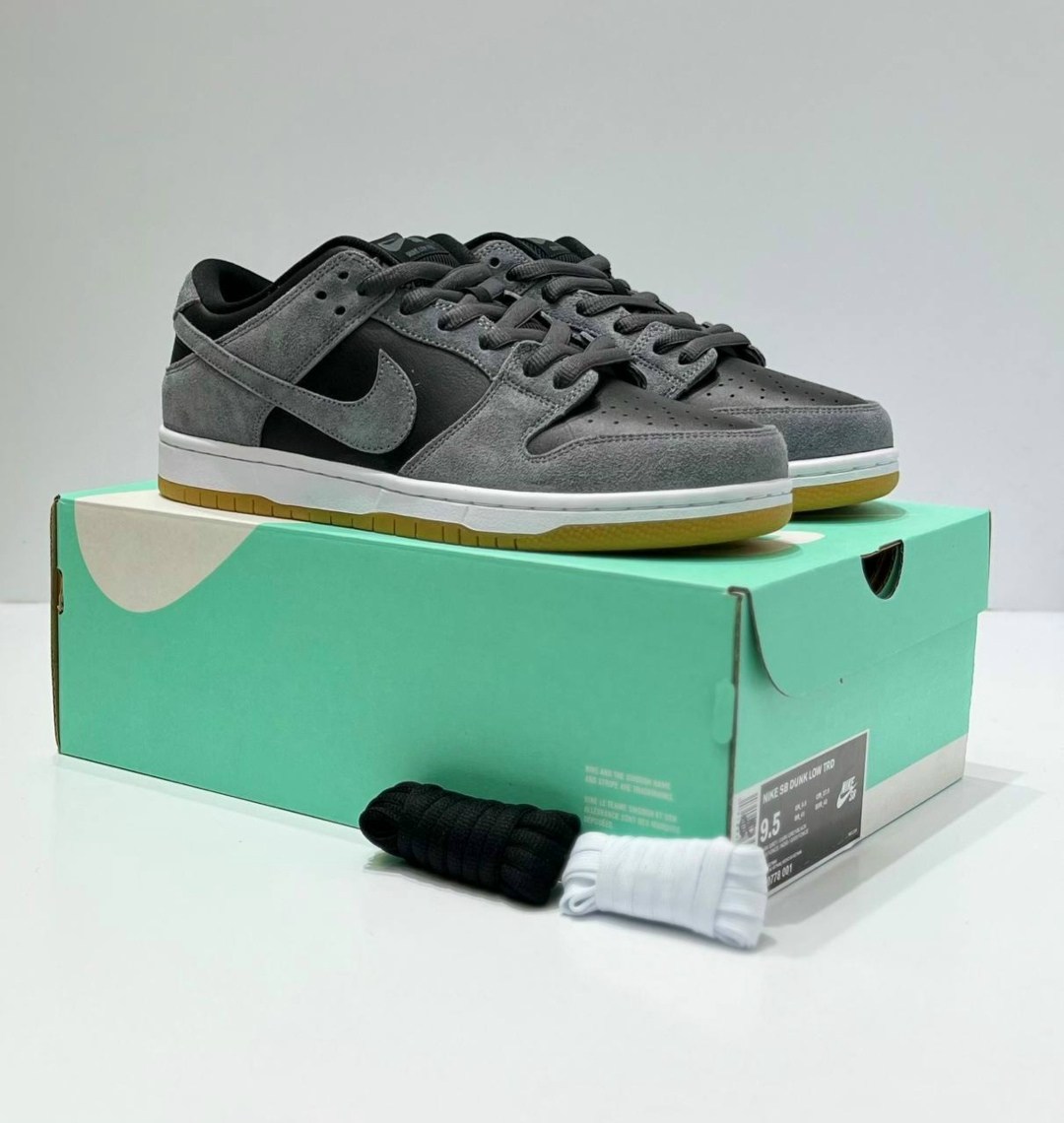 кроссовки nike dunk low sb,nike sb dunk low pro black,nike sb dunk low black and grey,nike sb dunk low dark grey,nike sb dunk low trd dark grey