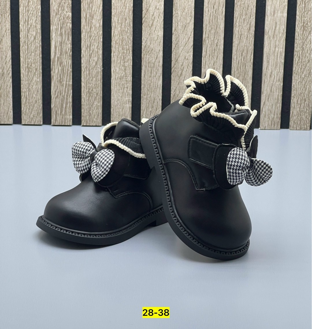 ,детские ботинки,детская ,ботиночки,ботинка