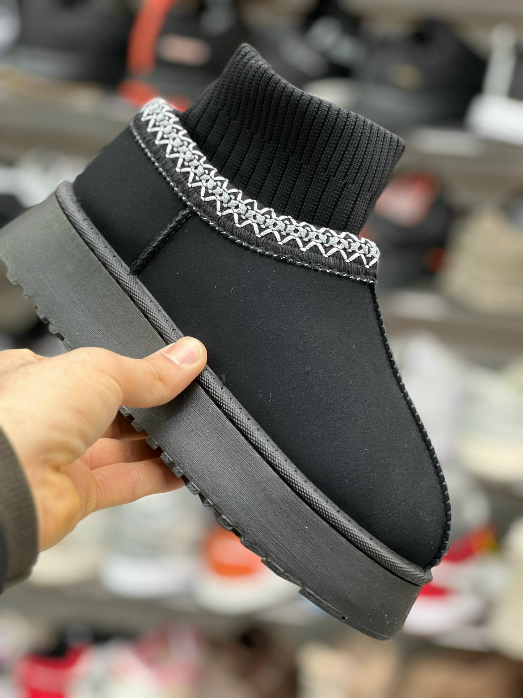 угги женские,угги женские зимние,угги модные,угги зимние на платформе,угги зимние на натуральном мех