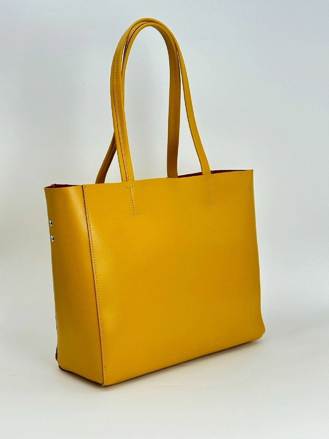 женская кожаная сумка шоппер,женская сумка,сумка кожаная женская,сумка женская бежевая,классическая сумка