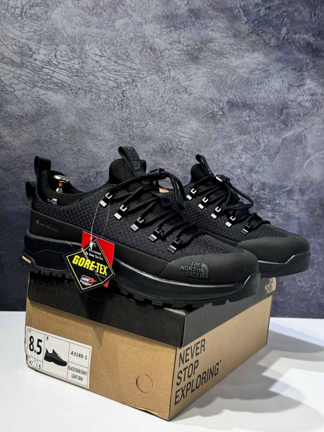 ,кроссовки the north face,кроссовки мужские the north face,черные кроссовки,кроссовка мужской