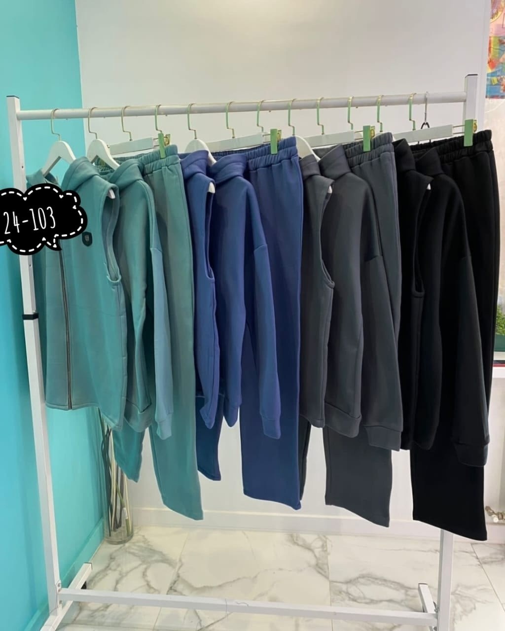 костюм женский тройка,женский костюм на флисе,костюм на флисе,костюм тройка,женские спортивные костюмы больших размеров