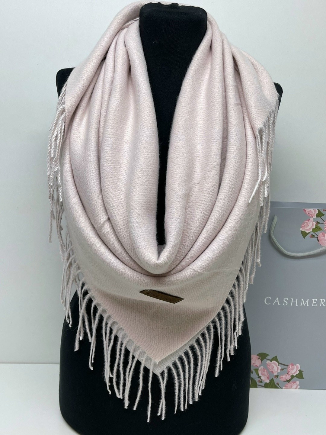 платок кашемир теплый,кашемировый платок,шарф платок кашемир,платки кашемир,теплый кашемировый платок