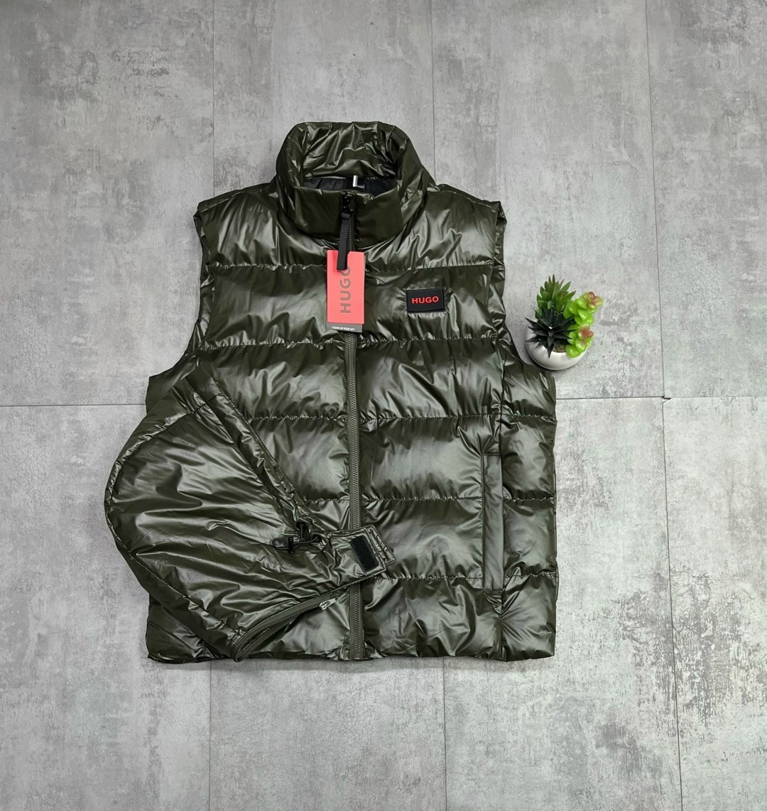 мужской жилет удлиненный,жилет двусторонний,жилет черный,мужской жилет с капюшоном,жилет мужской