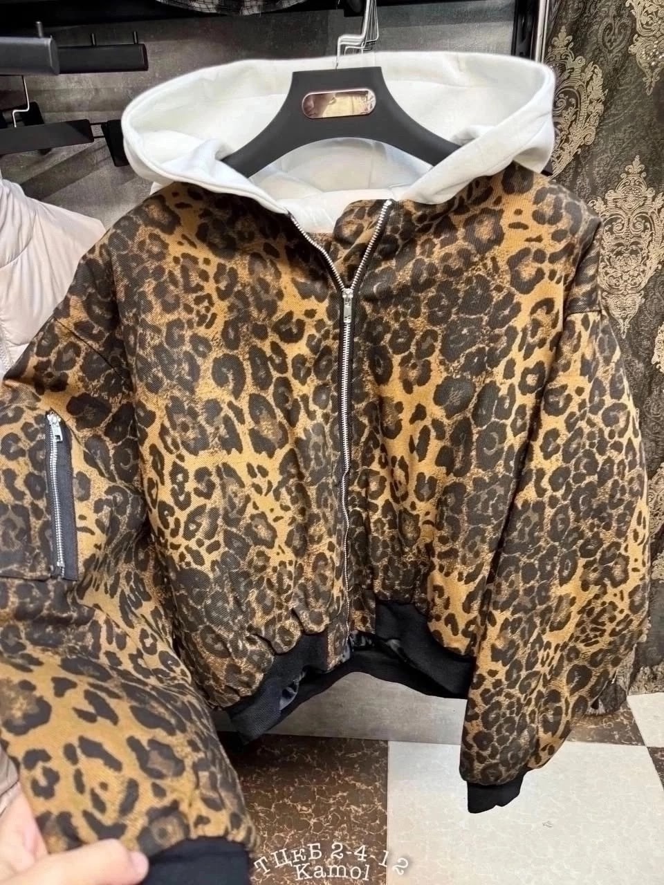 бомбер куртка,женская куртка бомбер,легкая куртка,куртка двухсторонний,леопардовая куртка
