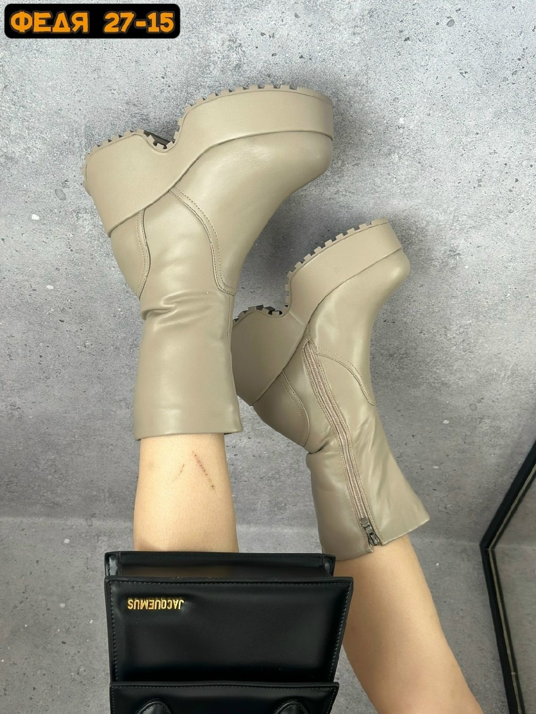 ,женская ,женские ботинки,короткие сапоги,ботинки