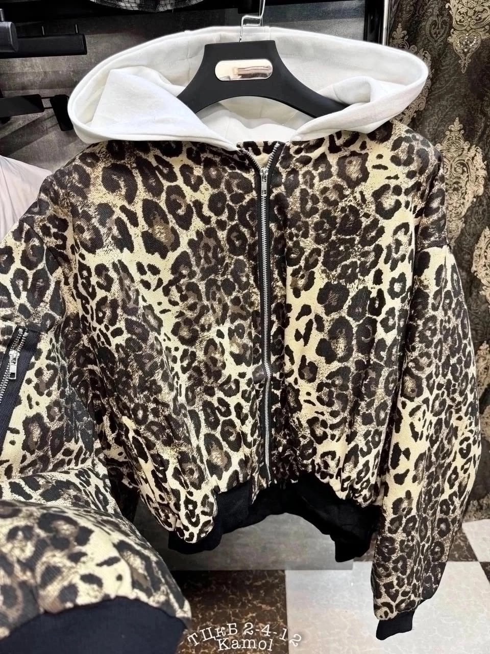 бомбер куртка,женская куртка бомбер,легкая куртка,куртка двухсторонний,леопардовая куртка