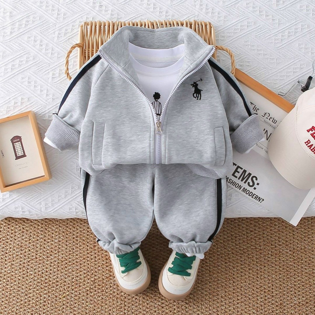 костюмчик,костюмы спортивные,комплект одежды для мальчика,детские спортивные костюмы,детский спортивный костюм для мальчика