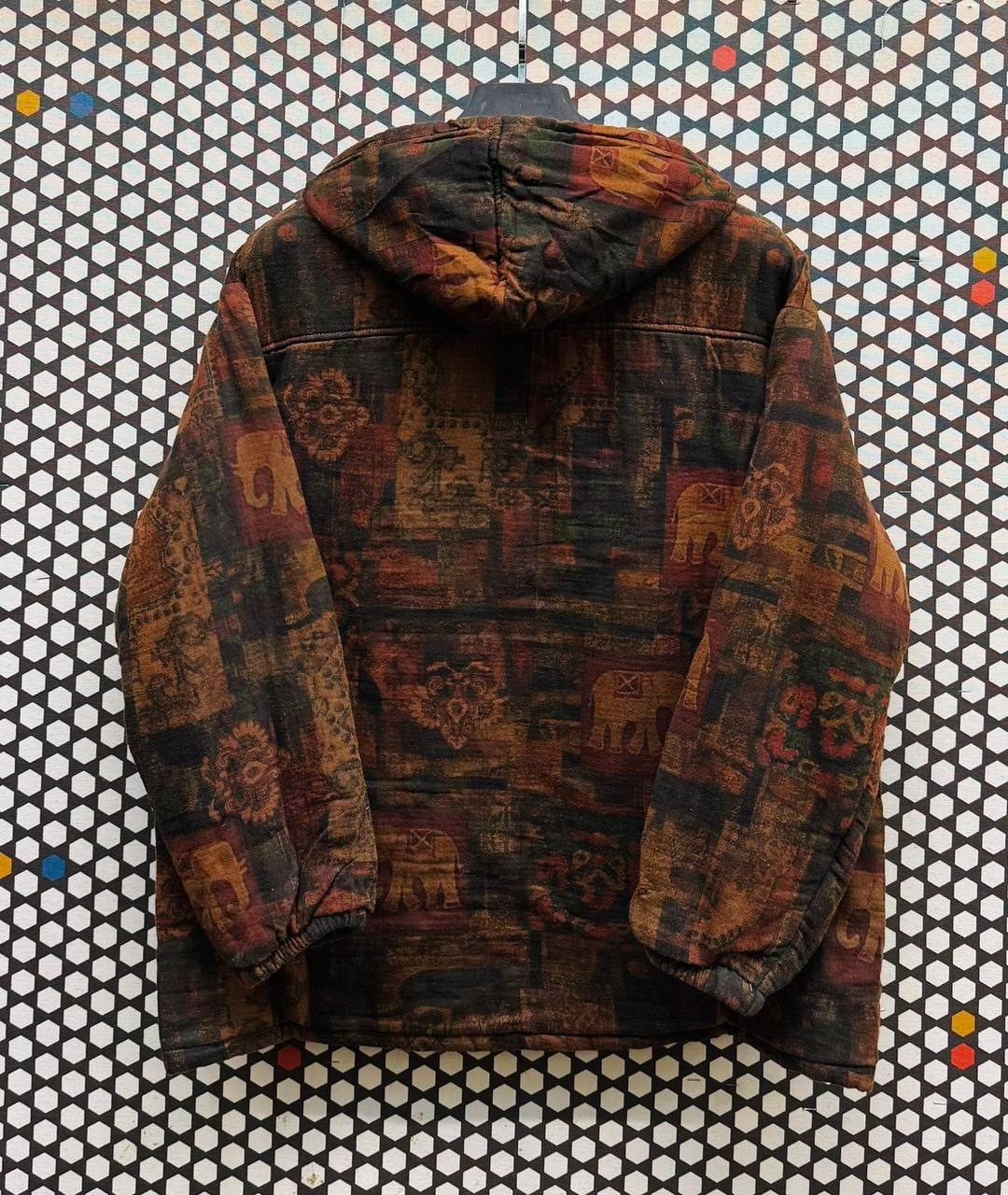 демисезонная куртка,куртка с принтом,стеганая куртка,женская куртка демисезонная,флисовая куртка