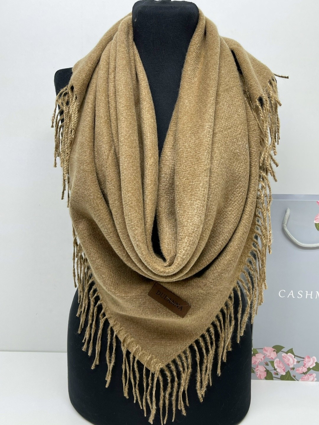 платок кашемир теплый,кашемировый платок,шарф платок кашемир,платки кашемир,теплый кашемировый платок