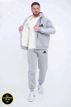 Костюм