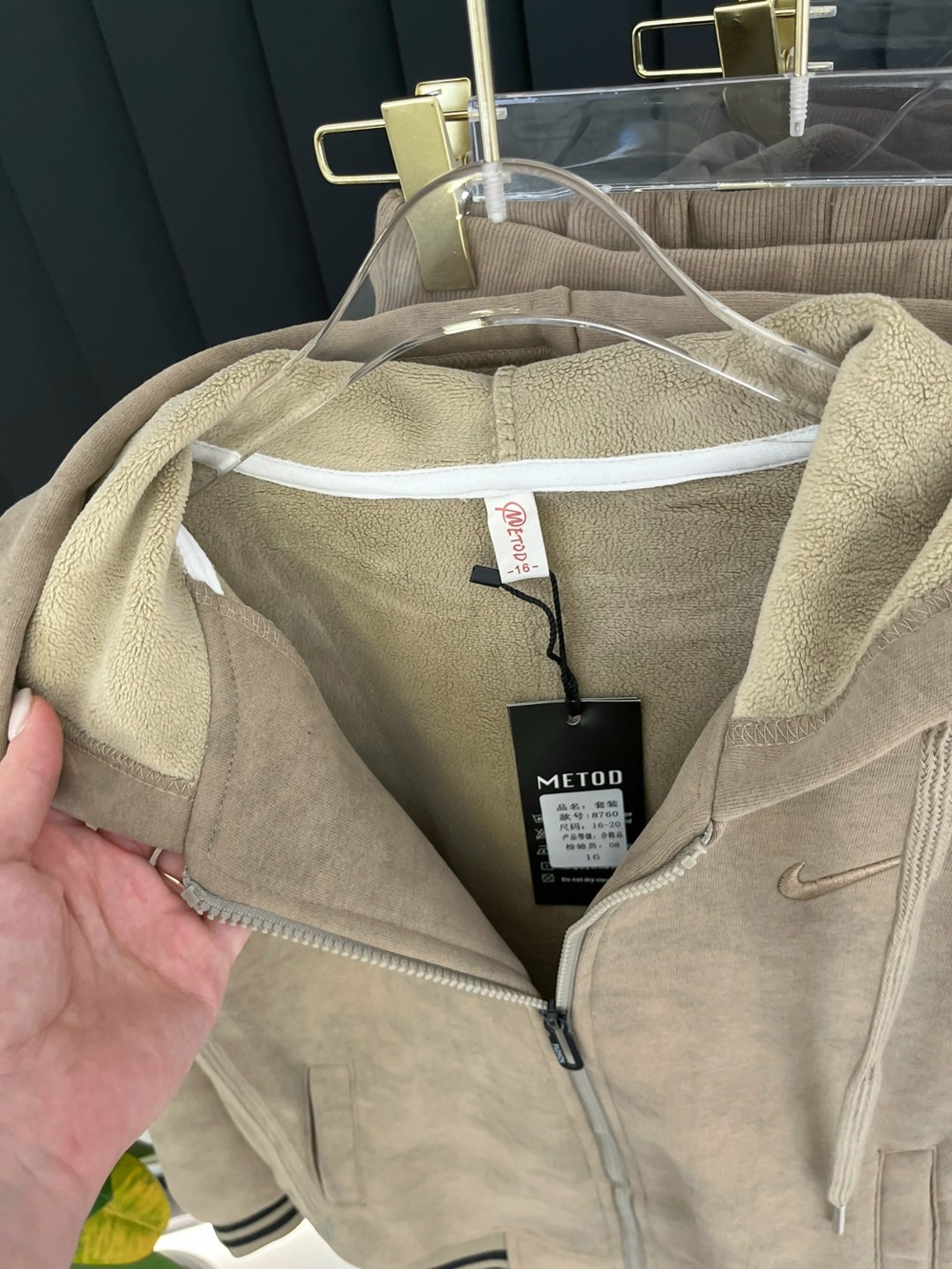 велюровый спортивная костюм,костюм велюровый,спортивные костюм,велюровый костюм детский,костюм на флисе