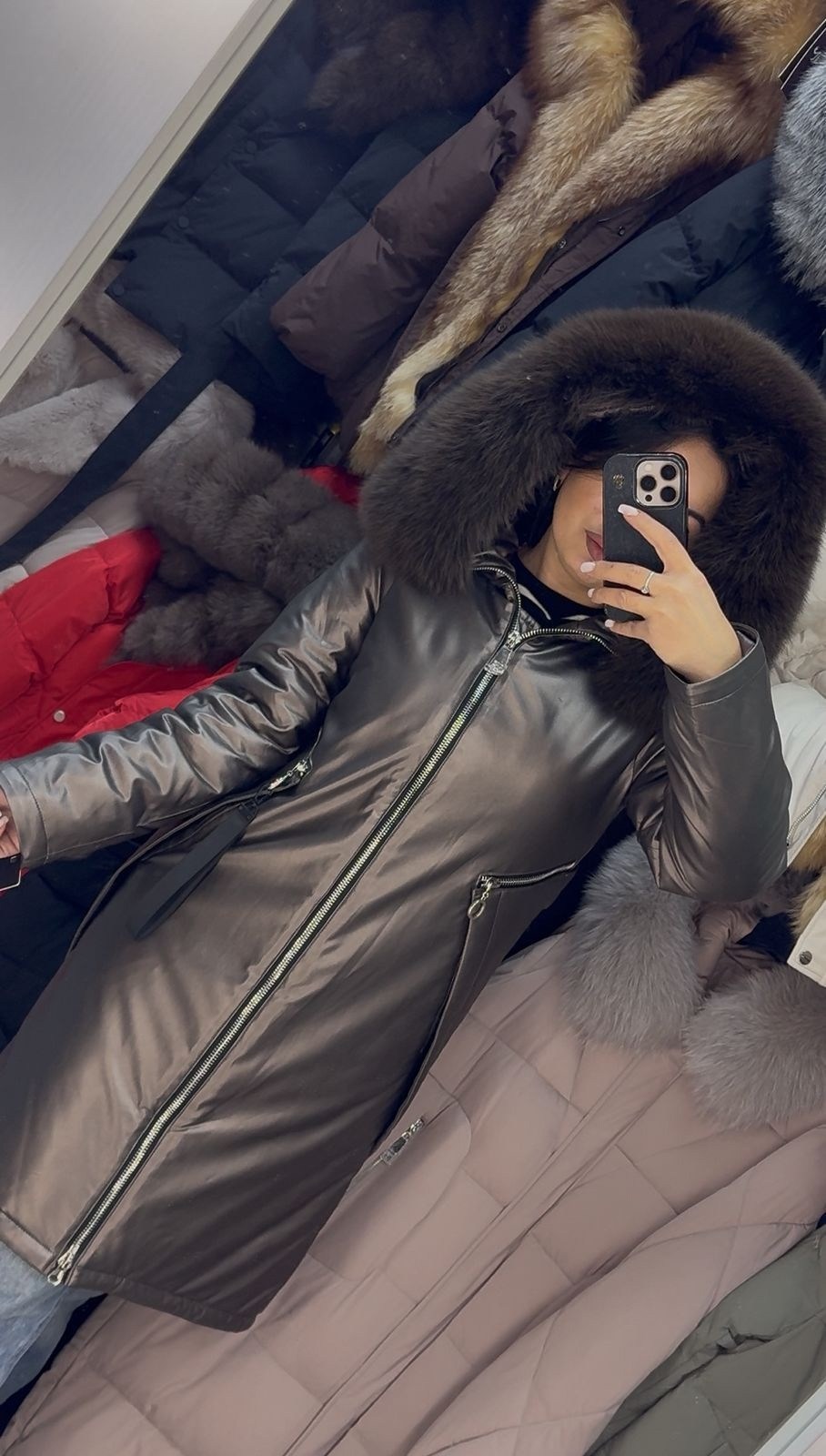 кожаный пуховик,пуховики с мехом,кожаное пальто зимнее,пуховик женский,кожаное пальто с мехом
