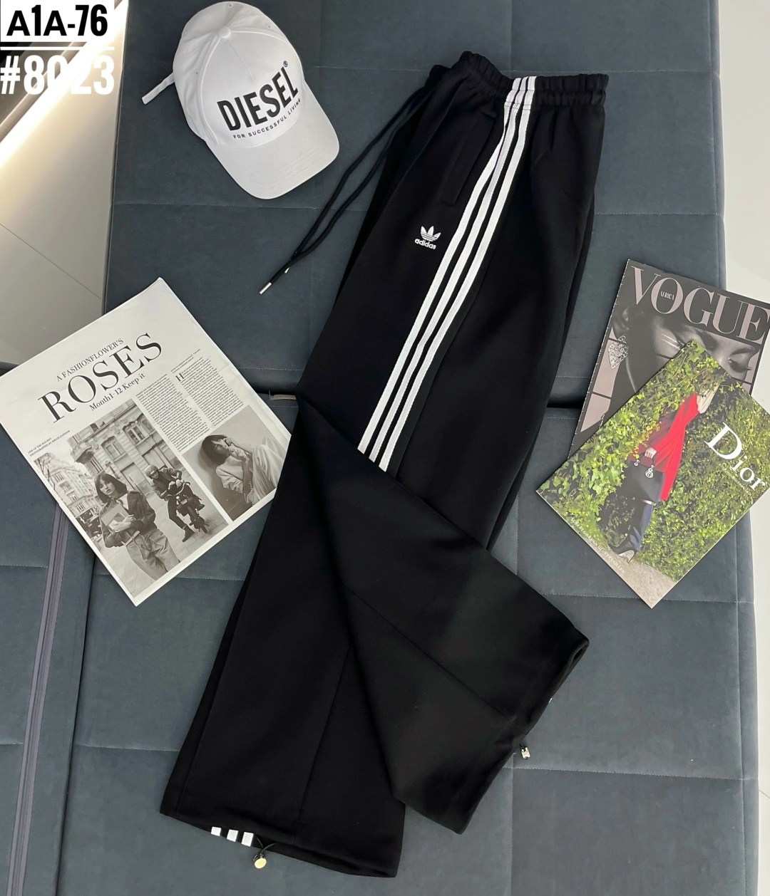 адидас штаны,широкие штаны адидас,брюки спортивные adidas,брюки спортивные,спортивные брюки adidas originals