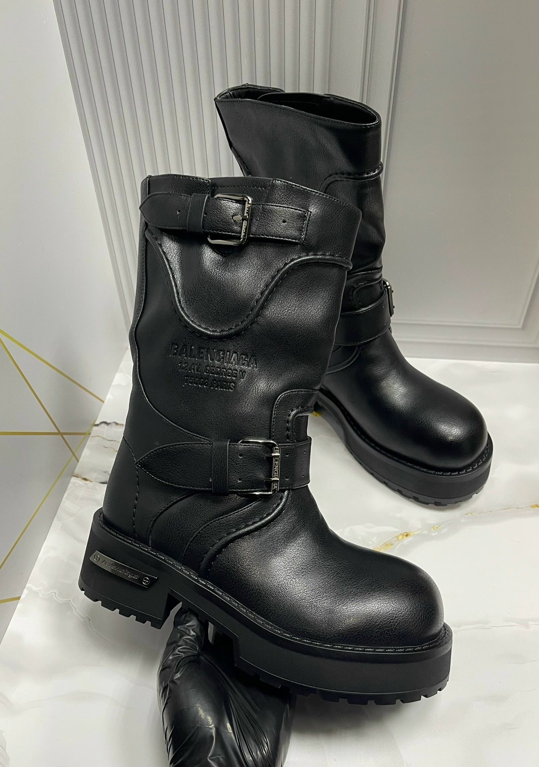 ,ботинки женские,женская ,полусапоги,обуви