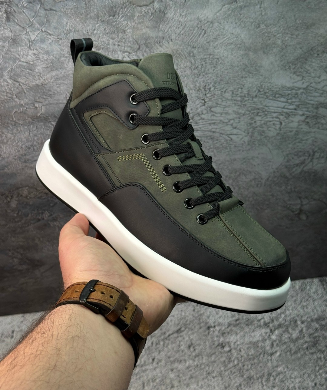 ,зимняя мужская ,ботинки мужские,кроссовки тимберленд,мужские высокие кроссовки