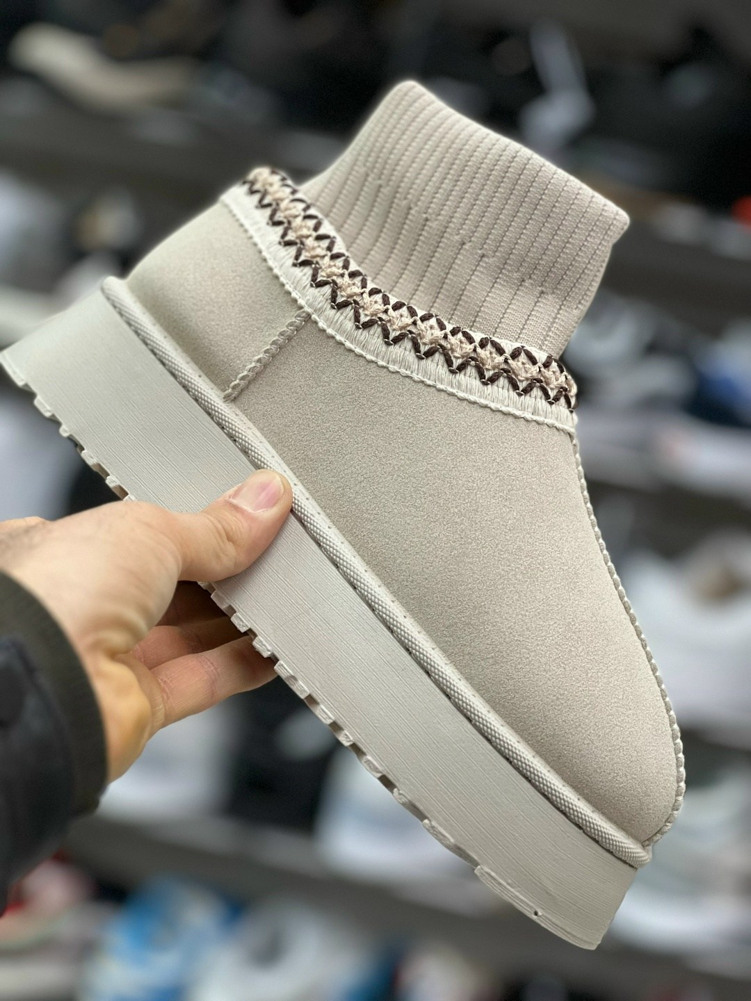 угги женские,угги женские зимние,угги модные,угги зимние на платформе,угги зимние на натуральном мех