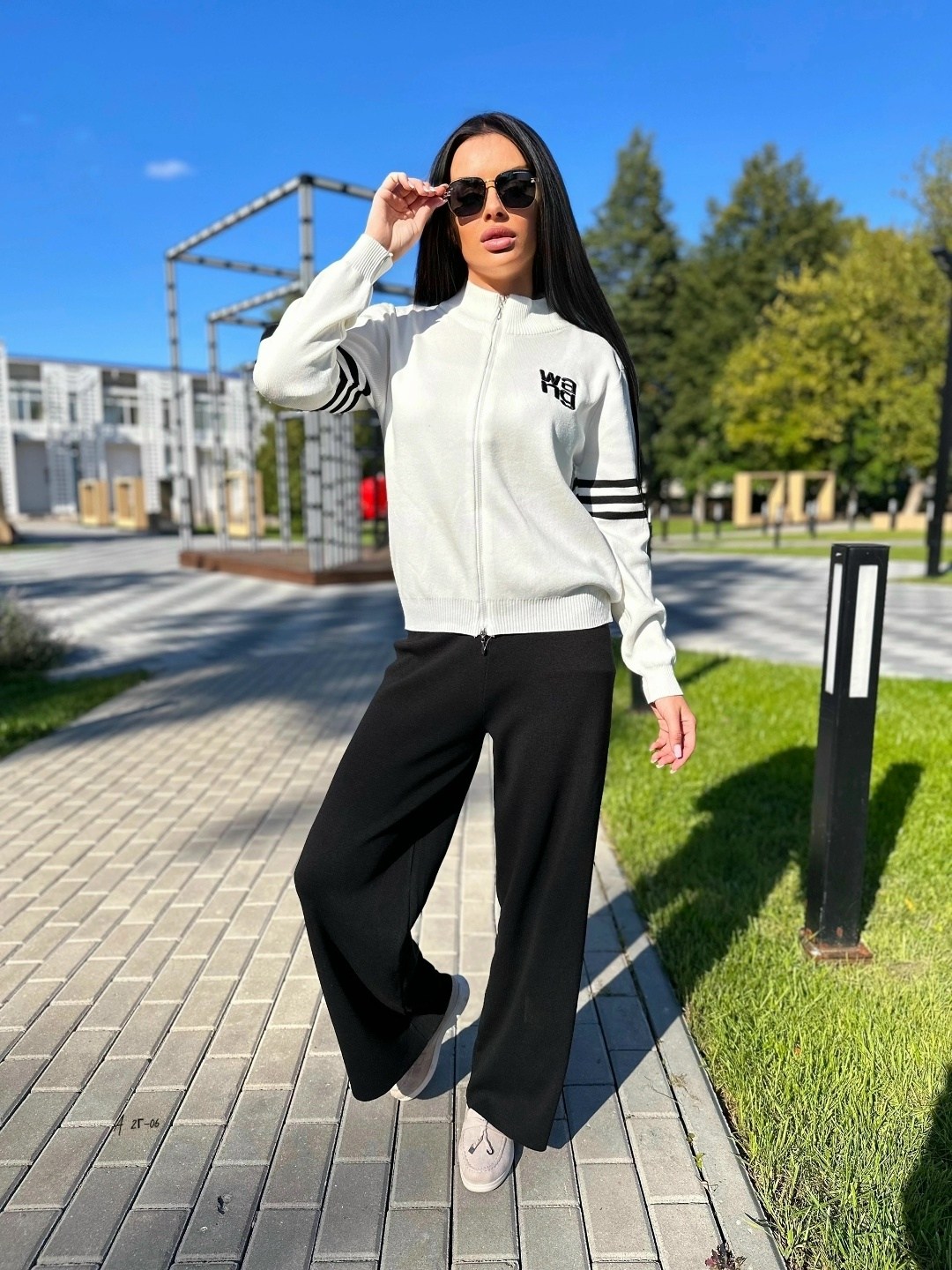 спортивные костюмы женские,костюм трикотажный,стильные костюмы,трикотажные костюмы женские,костюм спортивные женские костюмы