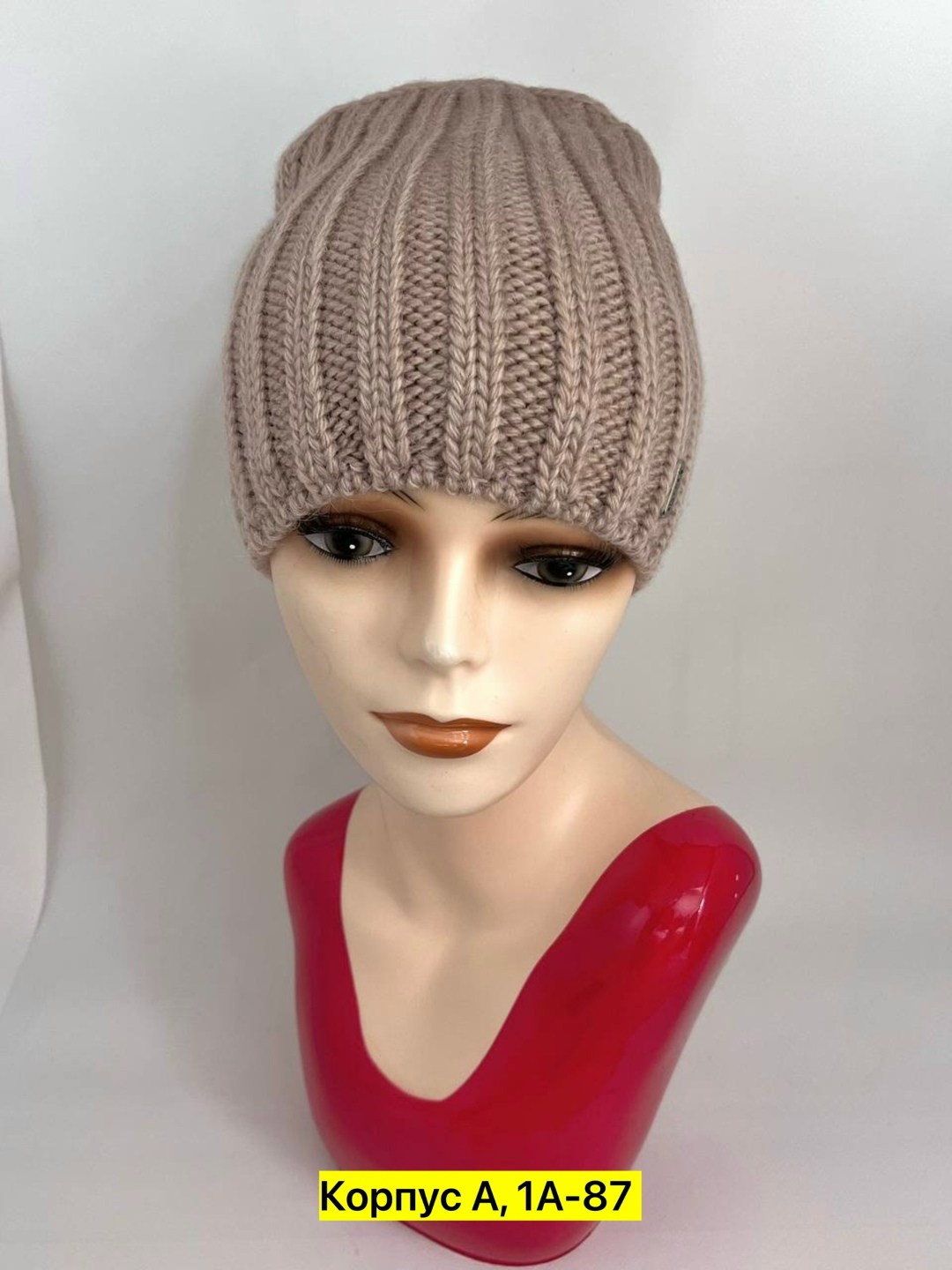 шапка женская,женская вязаная шапка,шапка для женщин,бини шапка,шапка теплая