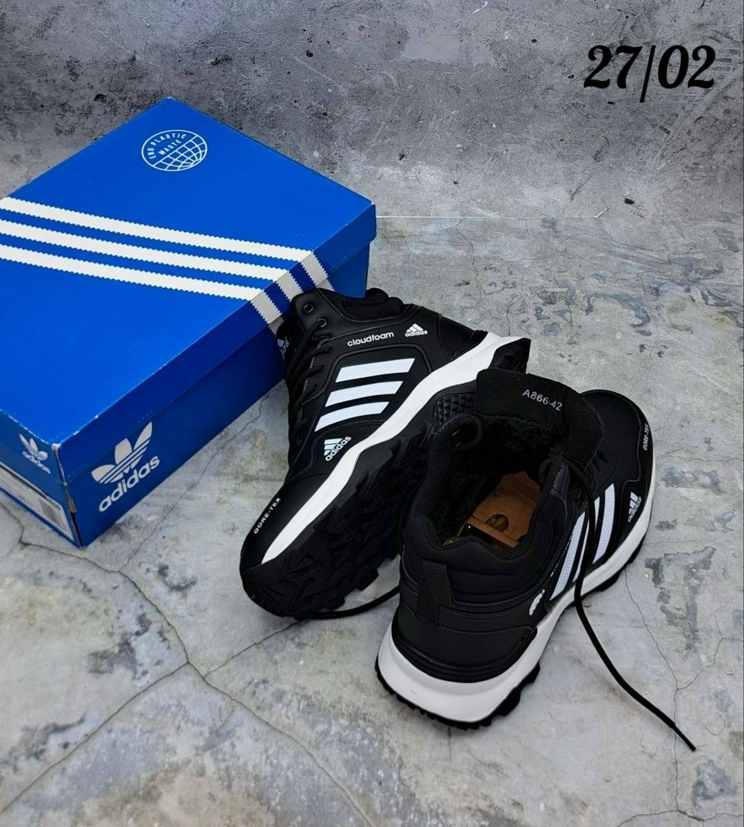 зимние кроссовки adidas,кроссовки зимние мужские adidas,зимние берцы адидас,зимние кроссовки адидас мужские,кроссовки мужские adidas