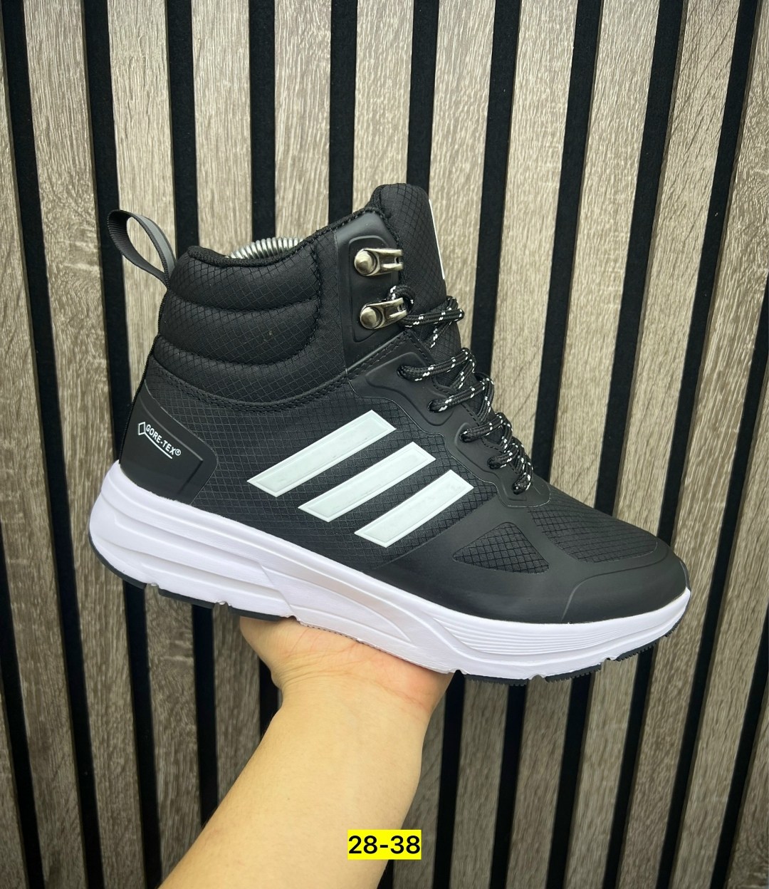 кроссовки adidas зимние,кроссовки мужские adidas,кроссовки adidas,кроссовки мужские зимние adidas,мужские зимние кроссовки