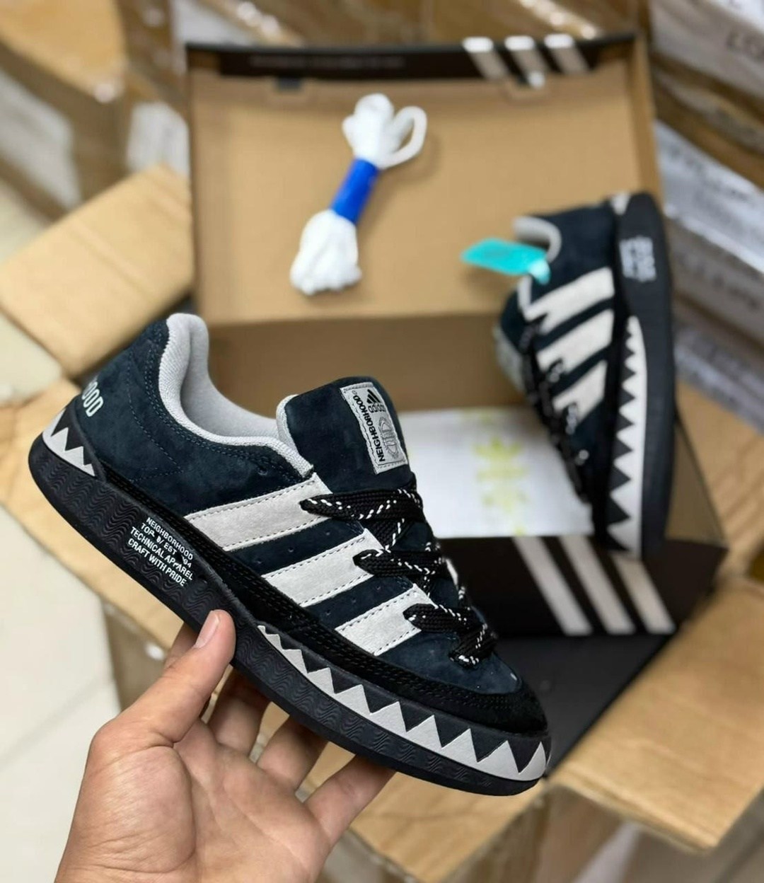 кроссовки adidas neighborhood x adimatic,neighborhood x adidas originals adimatic,кроссовки adidas adimatic,кроссовки adidas,