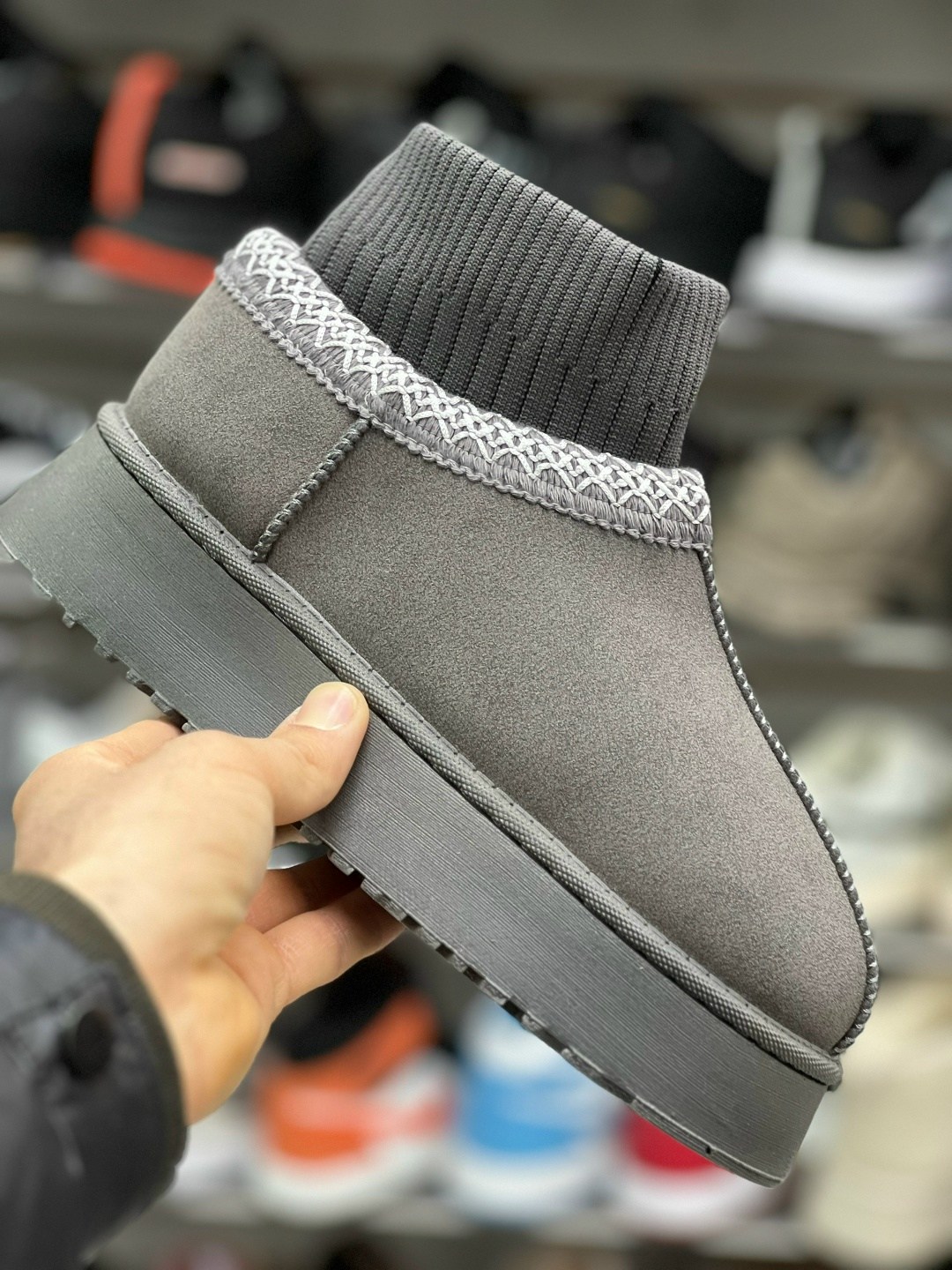 угги женские,угги женские зимние,угги модные,угги зимние на платформе,угги зимние на натуральном мех