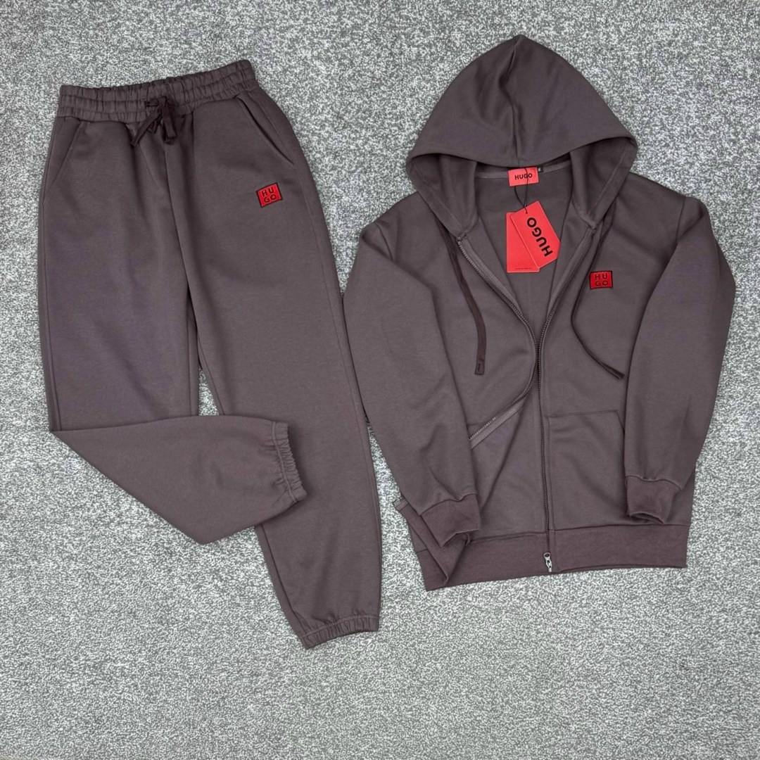 спортивный костюм hugo boss,спортивный костюм hugo,мужские спортивные костюмы,мужской спортивный костюм на флисе