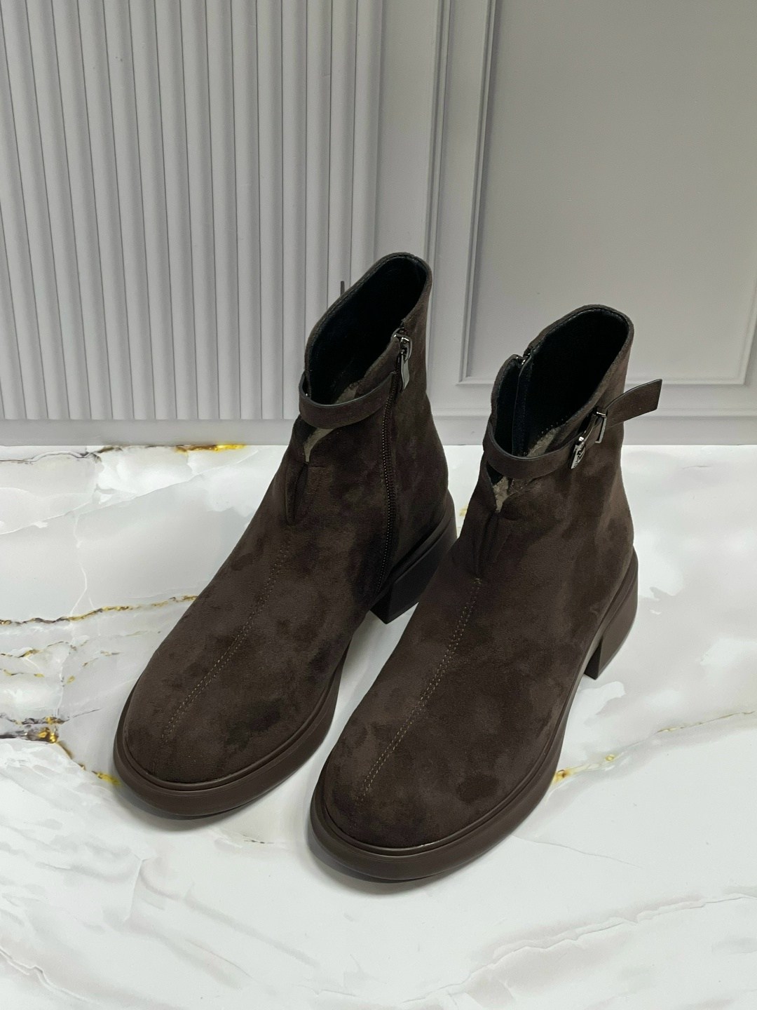 ,ботинки женские,замшевые ботинки,полусапоги,женская