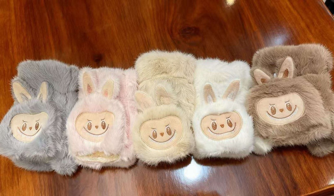 игрушка,плюшевая сумка,оригинальная игрушка,теплые перчатки,мягкая игрушка