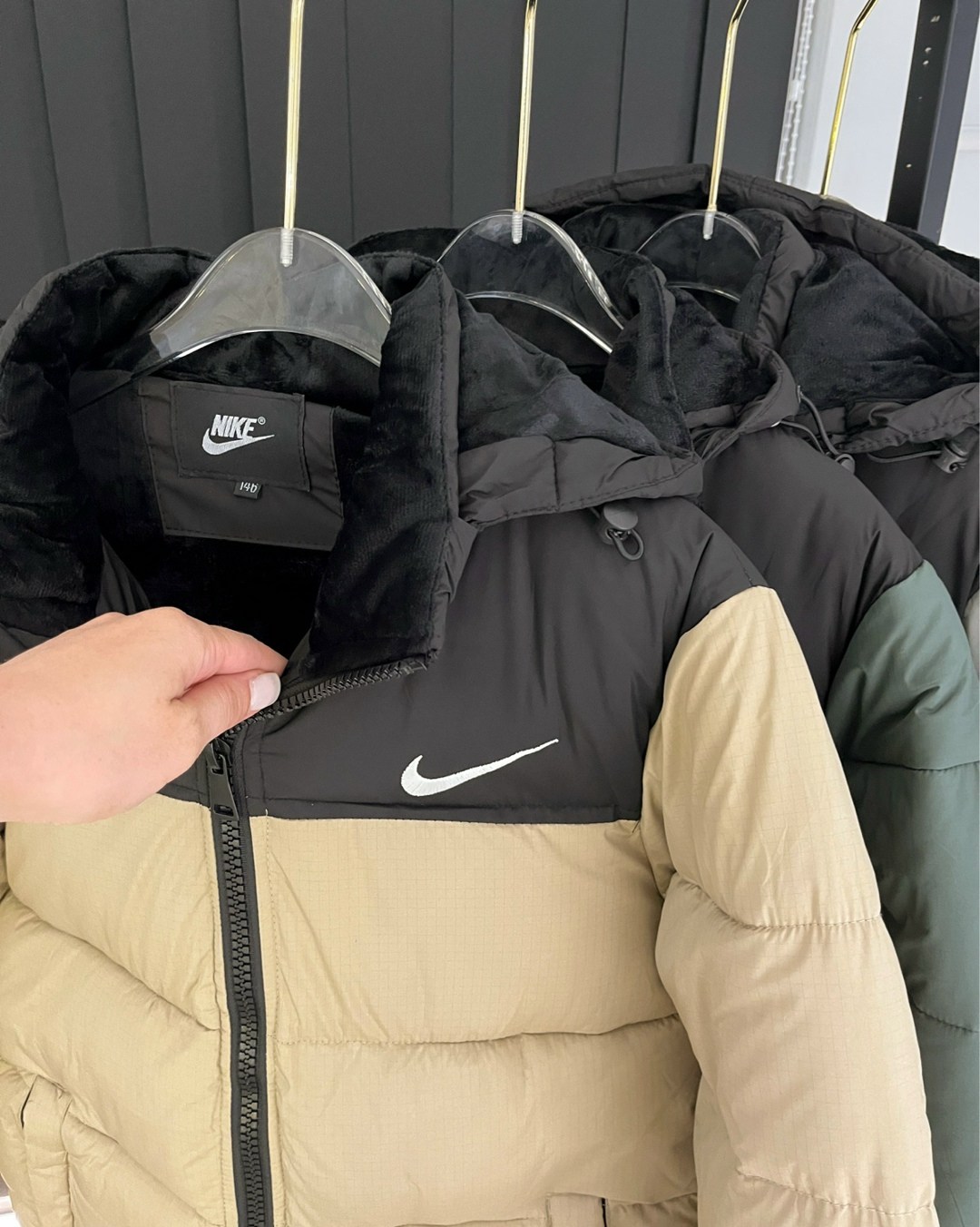 зимняя куртка nike,куртка,демисезонная куртка,куртка мужская,куртка зимняя