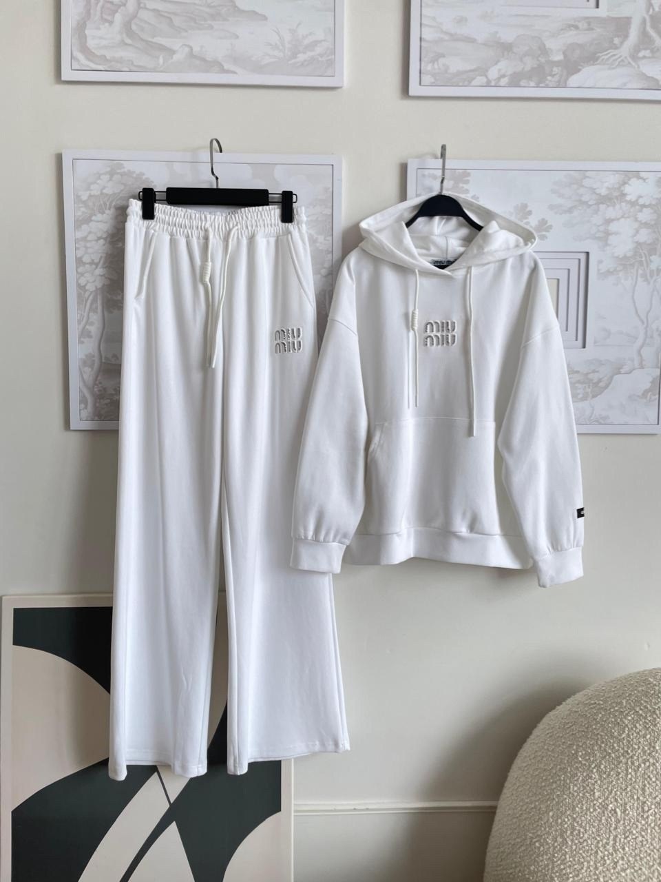 стильные костюмы,костюмы комплекты,трикотажные костюмы,костюмы спортивные,костюмы женские спортивные