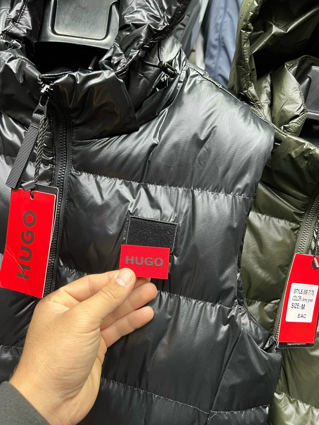 жилетка мужская,жилетка moncler мужская,жилетка,жилет,мужские жилеты