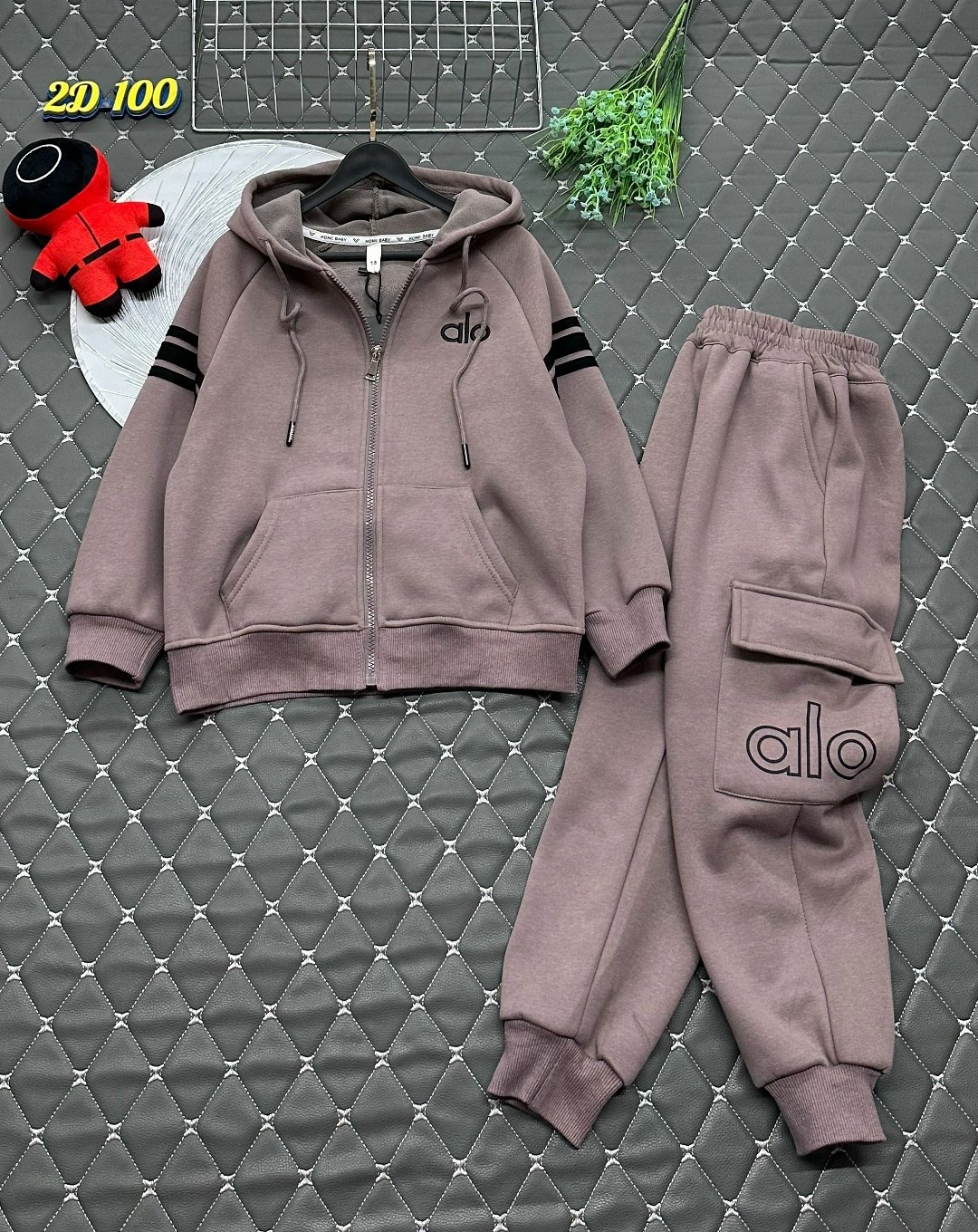 костюмы детские,детские спортивные костюмы ,спортивные костюм,детские спортивные костюмы,теплый костюм